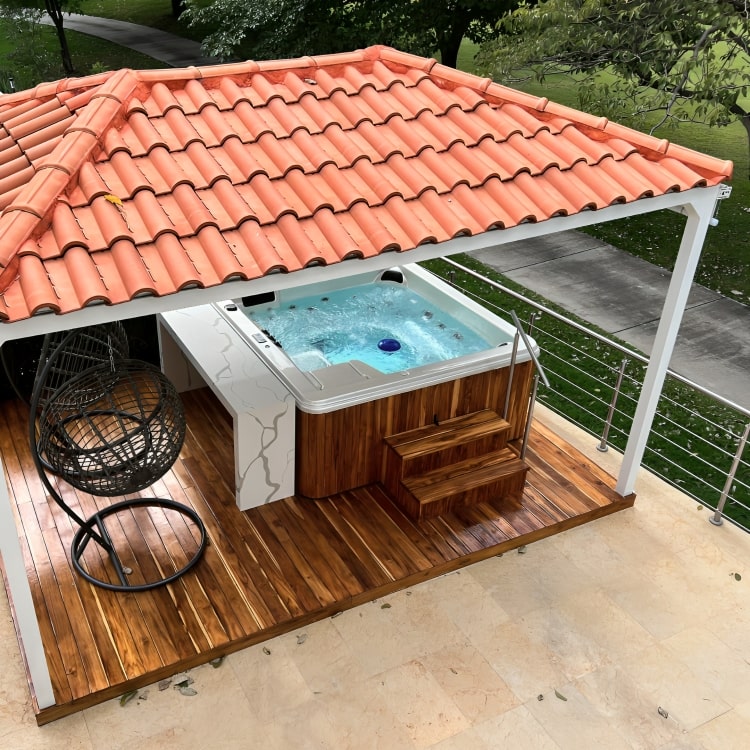 Spa Jumbo de gran formato con triple motor, 45 jets, fuentes, cromoterapia y sistema LED. Máximo lujo y confort. ¡Cómpralo en Todo Para tu Baño!