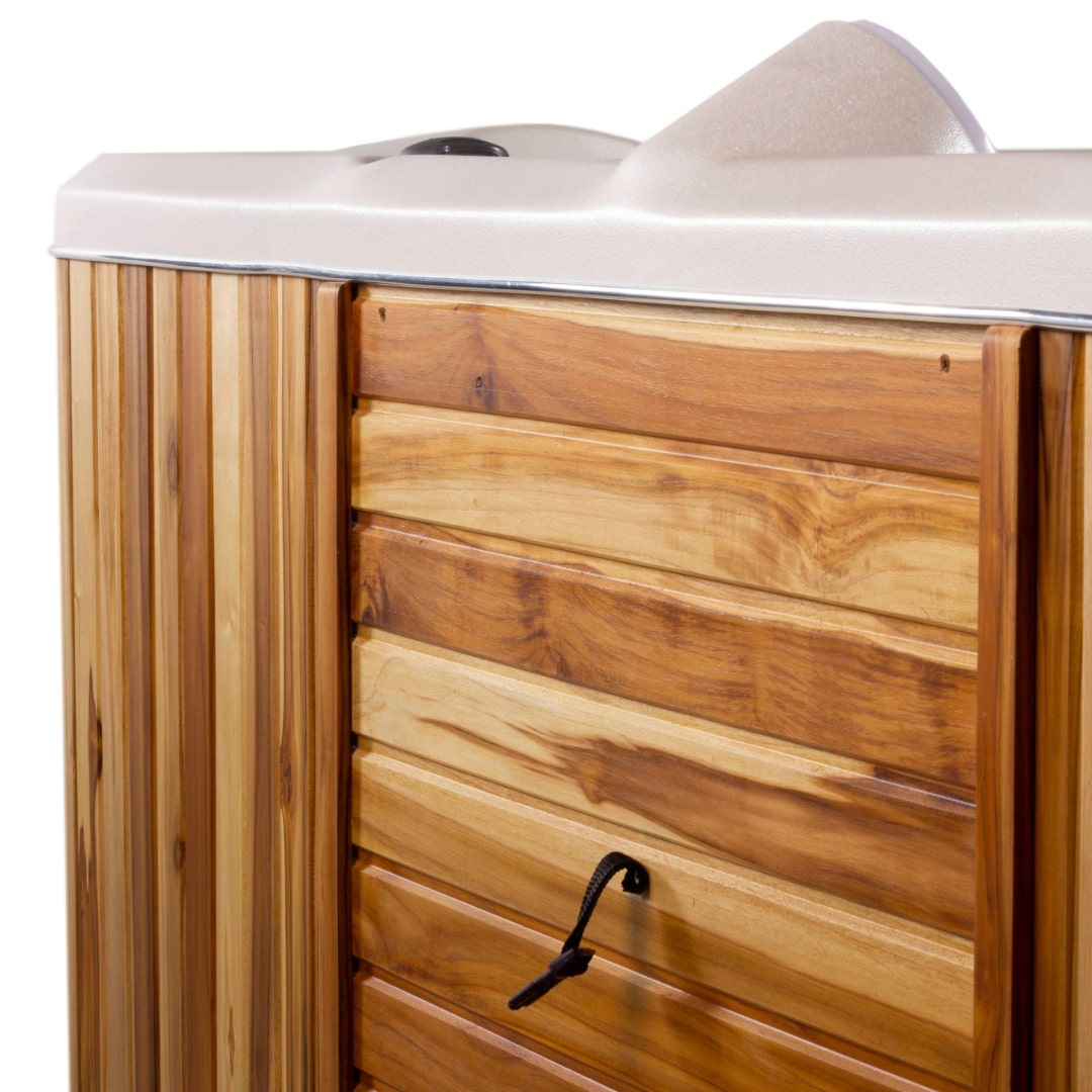 Designo, el spa más completo y tecnológico del mercado. 83 jets, audio, WiFi, cascadas y diseño de lujo. Solo en Todo Para tu Baño.