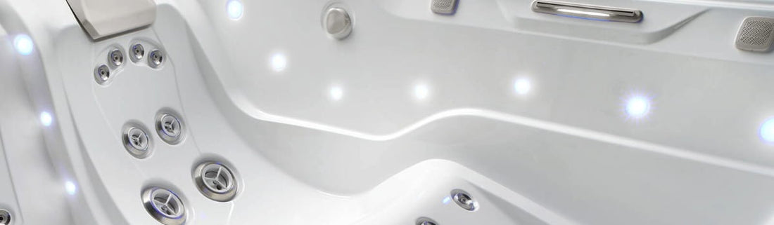 Descubre de qué están hechas las mejores tinas de hidromasaje. Conoce las ventajas del acrílico antibacterial de 6mm y la ingeniería B2B de Todo Para Tu Baño.