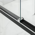 Puerta de ducha Mónaco con vidrio templado de 8 mm, marco de aluminio y capa de nanovidrio. Sistema de poleas silenciosas, amortiguación anticolisión y diseño de lujo.

SKU: BP43P2