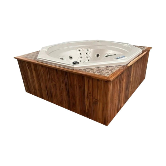 Spa octagonal para 5 personas con doble motor, 36 jets, calefactor y gabinete de madera. Diseño funcional y elegante. ¡Cómpralo aquí!