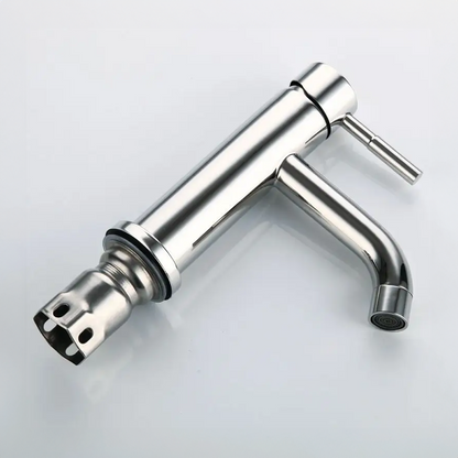 Llave monomando Thames: Material resistente, entrada y salida fría, y tecnología de ahorro de agua. Funcionalidad y estilo para baños o cocinas. ¡Conócelo ahora!

SKU: AZ6011