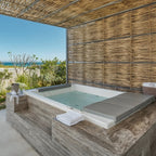 Tina de hidromasaje para 4 personas con cascada gigante, doble motor y 11 jets. Confort y elegancia. ¡Adquiérela en Todo Para tu Baño!