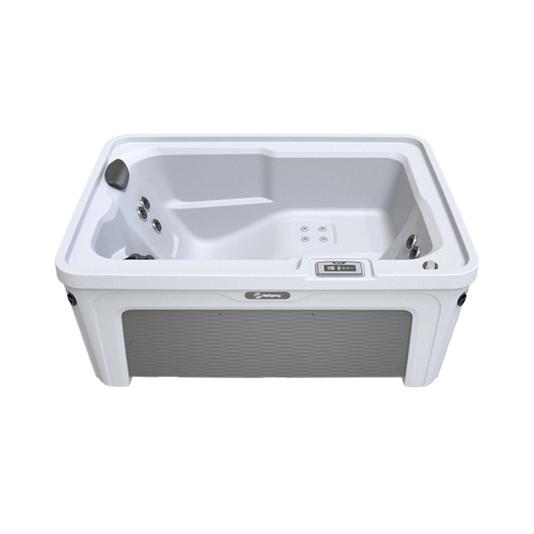 Descubre el spa de exterior HotSpring Mini™. Solución portátil de hidroterapia para 2 usuarios con tecnología Plug-N-Play. Todo Para Tu Baño, autoridad en wellness.